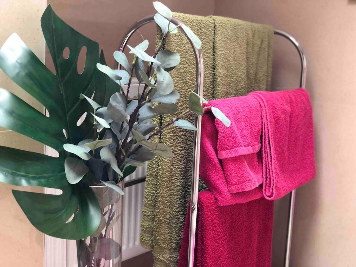 Connemara. 3 Bedroom, 8 Bed, Holiday Home Galway Luaran gambar