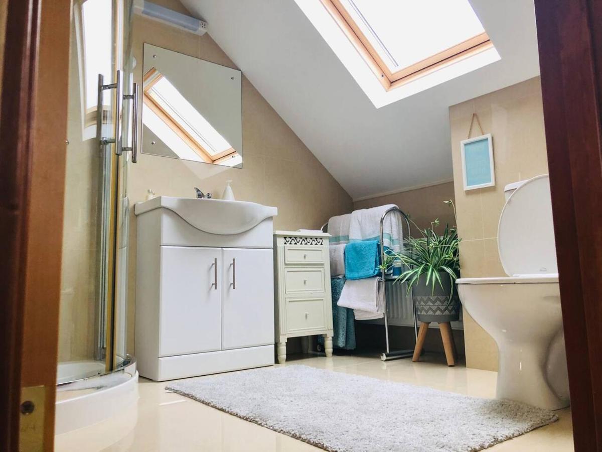 Connemara. 3 Bedroom, 8 Bed, Holiday Home Galway Luaran gambar