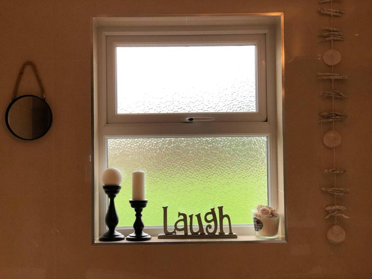 Connemara. 3 Bedroom, 8 Bed, Holiday Home Galway Luaran gambar
