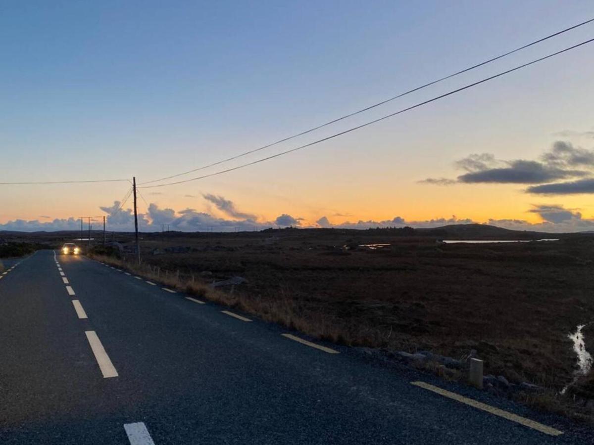 Connemara. 3 Bedroom, 8 Bed, Holiday Home Galway Luaran gambar