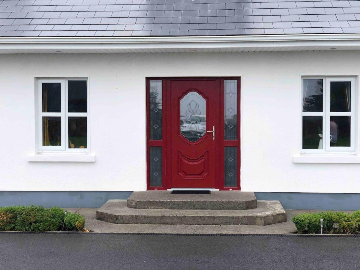 Connemara. 3 Bedroom, 8 Bed, Holiday Home Galway Luaran gambar