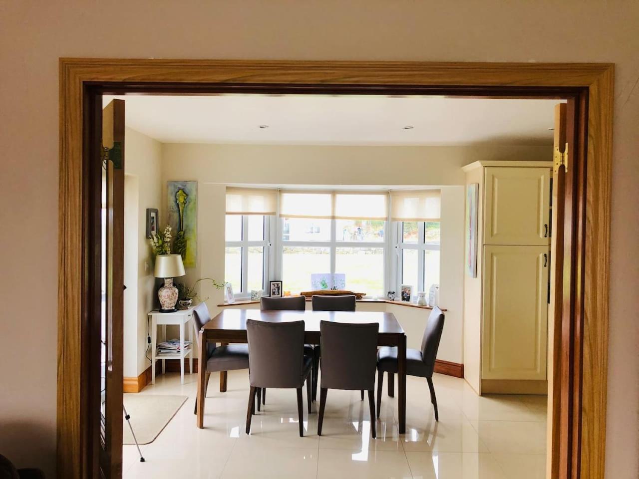 Connemara. 3 Bedroom, 8 Bed, Holiday Home Galway Luaran gambar
